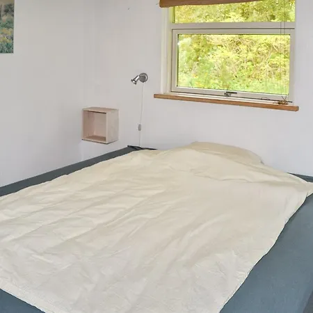 Three-bedroom Holiday In Hals